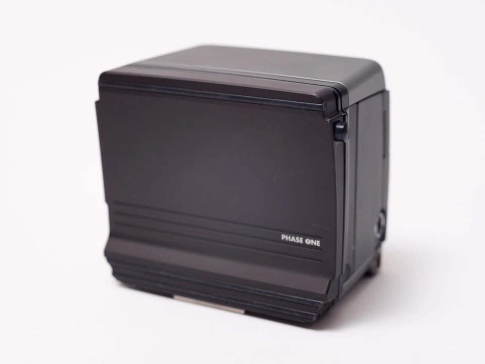 Hasselblad H1 mit Phase One P45+ Kodak CCD Digital Back und HC 80mm f/2.8 Lens - Bild 3 von 4