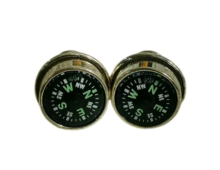 Abotoaduras bússola tom prata 5 peças. Lote de meias de presente de casamento acampamento  - Imagem 4 de 4