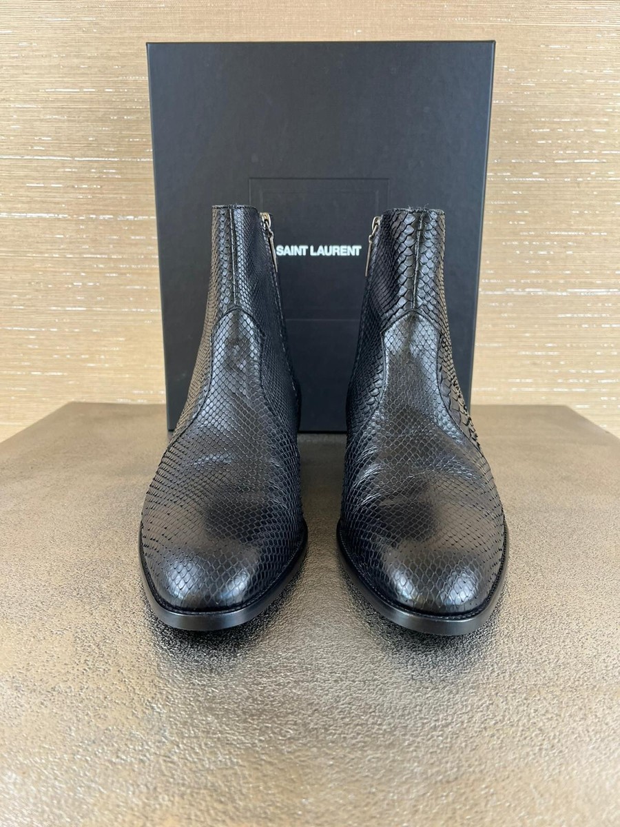Saint Laurent Paris , Wyatt 40 Zip Booties in Python in Saint Laurent Paris , Wyatt 40 Zip Booties in Python in