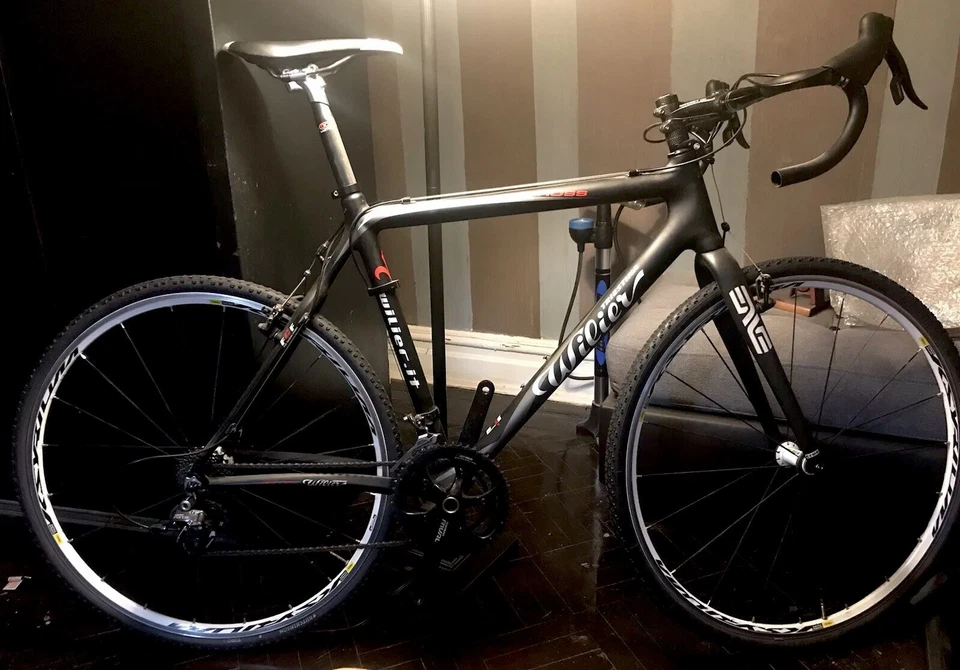 willier triestina Super light bicycle Size 55/56 In Excellent Condition. - Image 2 of 4