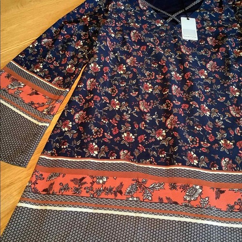 Vestido túnica floral con manga campana LOVERICHE S NUEVO CON ETIQUETAS
