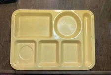 2 Vintage Carlisle N43980 Yellow 6 Compartment Cafeteria Trays 10"x 14" Crafts