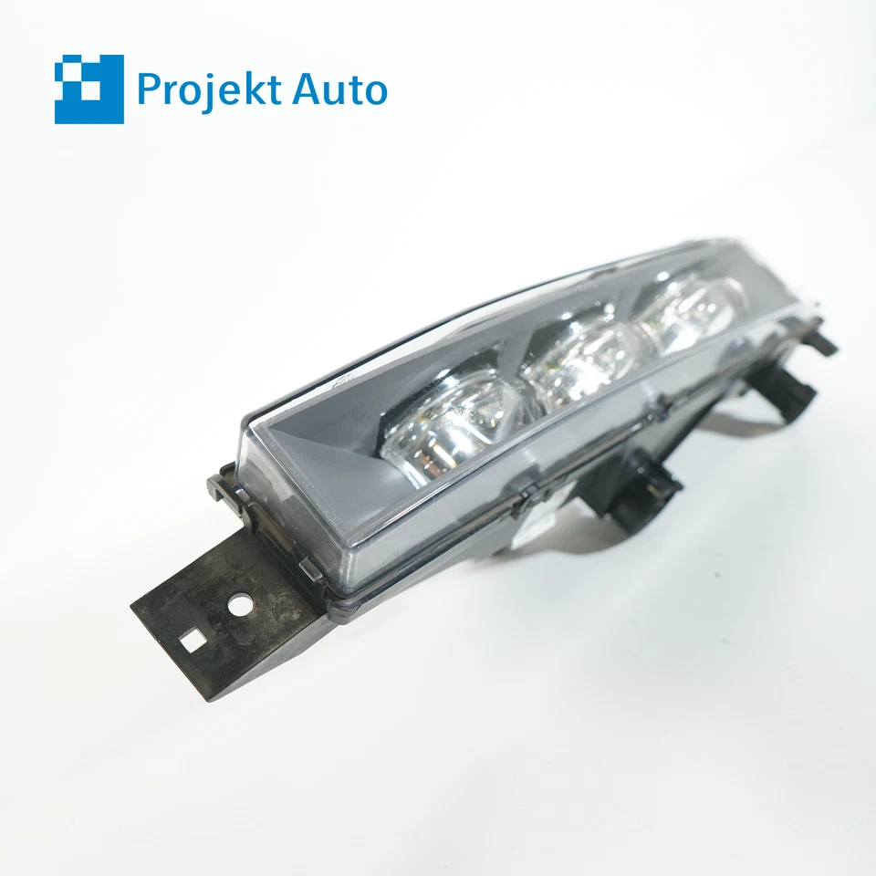 12-19 OEM BMW Front Left LED Fog Light M6 650i 640i 7234927 F13 F06 F12 - Image 2 of 4