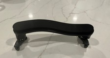 Shoulder rest violin 3/4 to 1/2. Essentially new.
