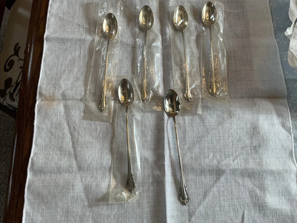 Juego de cucharaditas de ley Six Century "GRAND RECOLLECTION" - 7 1/2" Foto 2 de 4