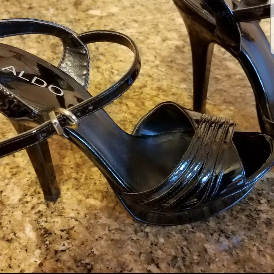 Sexy Strappy Black Aldo High Heels 7