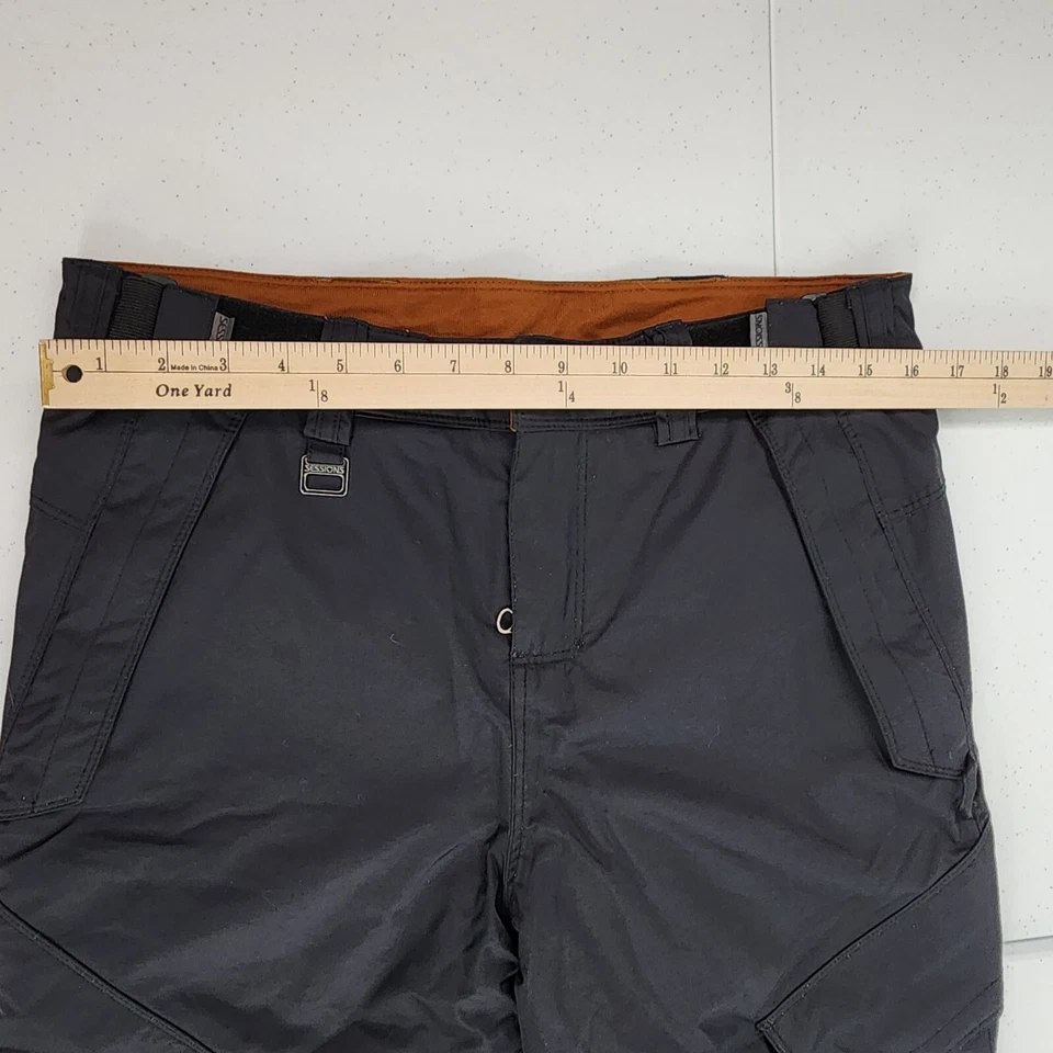 Pantalones de snowboard/esquí/nieve Sessions para mujer XL serie Terrain negros usados Foto 4 de 4
