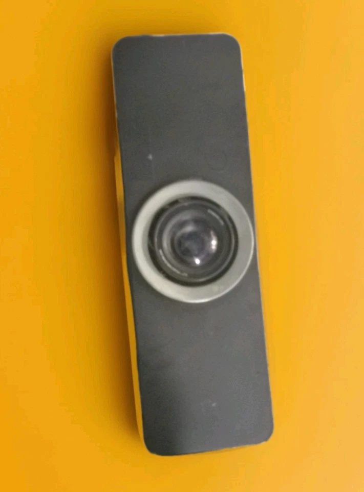 Panasonic DZ6710 projector 6000 lum, laser/phosphor hybrid lamps last 20000 hrs - Image 3 of 4