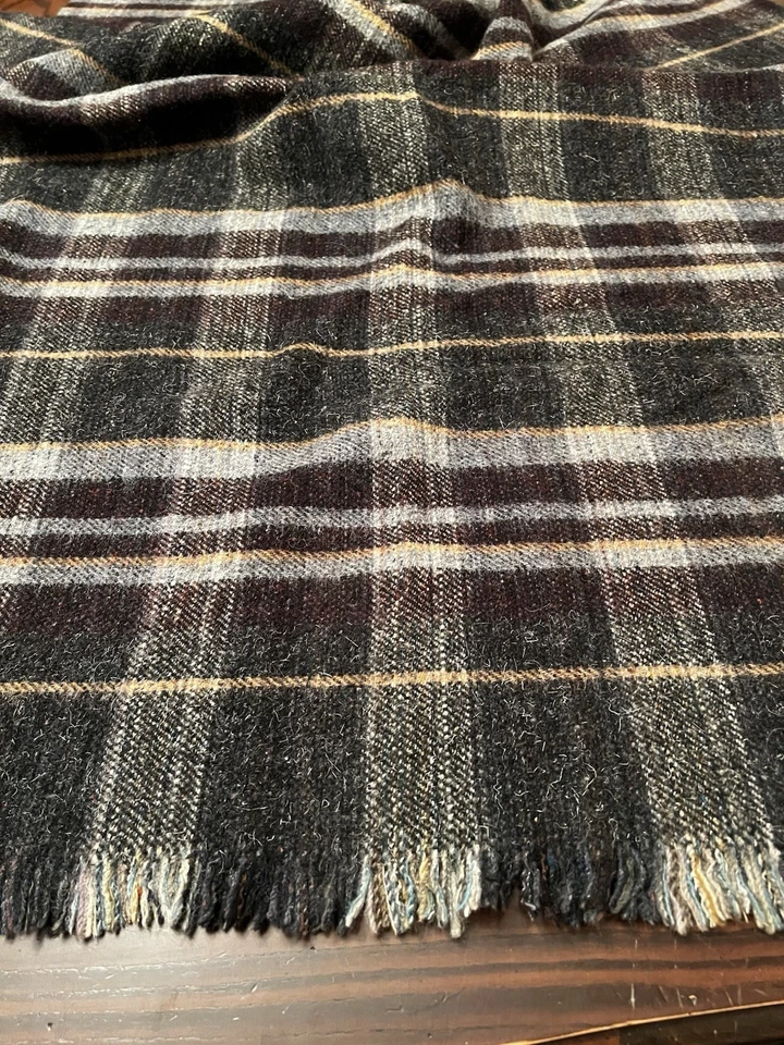 Tweedmill  British made all Wool plaid throw, Black Gray Burgundy Tan New - Image 4 of 4