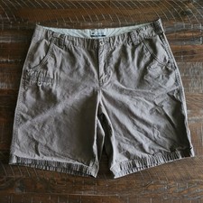 Vintage Columbia Outdoor Hiking Shorts Men  s Khaki Cotton Gorpcore