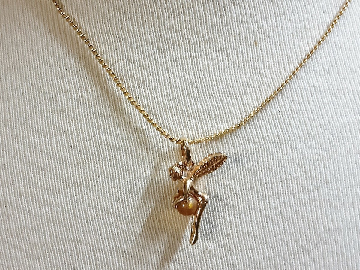 Pendentif Vintage Plaqué Or Avec Résine Ambre à Facettes - Bijou Rare - Parfait État
