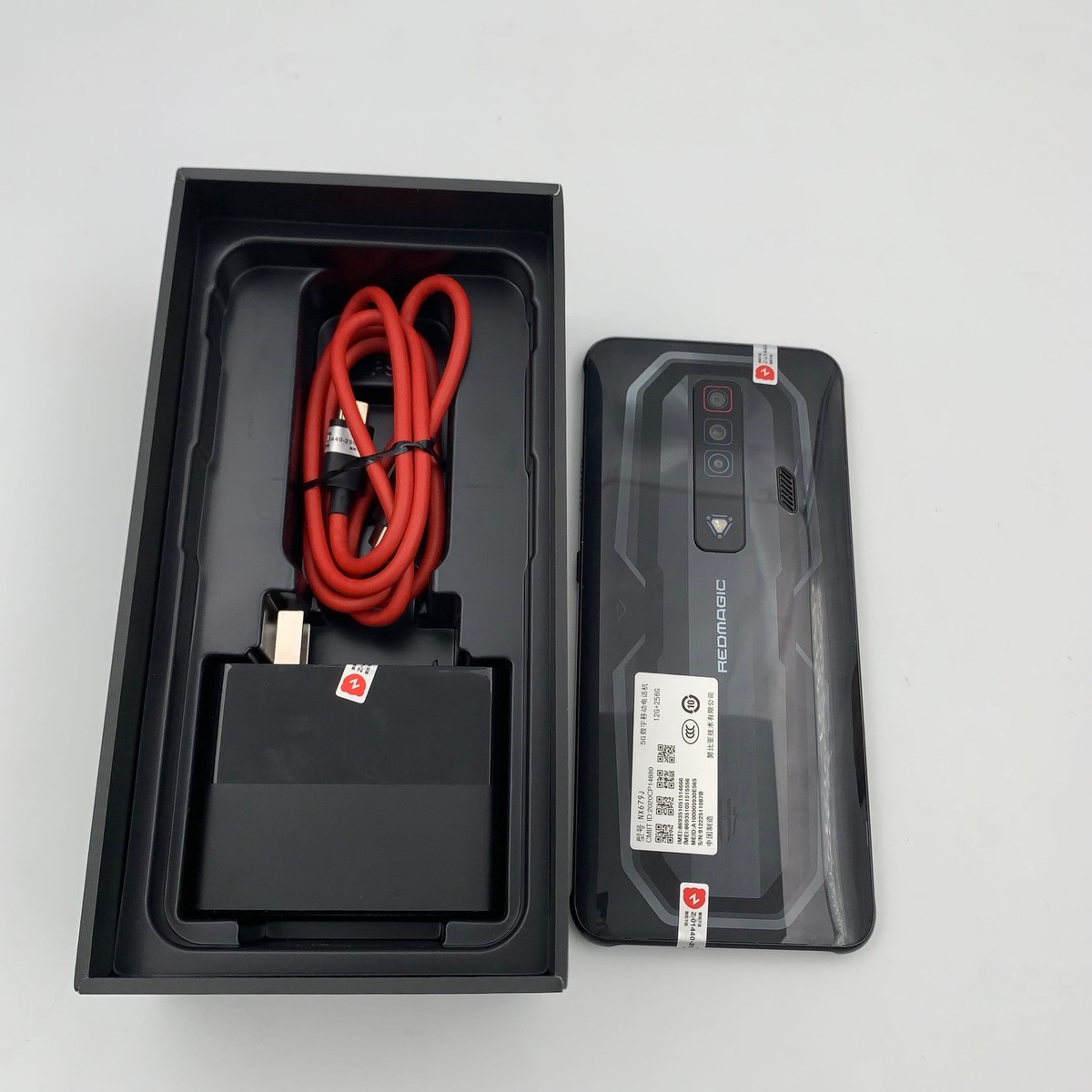 Nubia Technology ヌビア/ゲーミングスマートフォン/EDMAGIC 7 18＋256GB/NX679J/bd7db37f/Bランク/77【中古】 ゲオ公式通販サイト/ゲオオンラインストア【中古】【安心保証