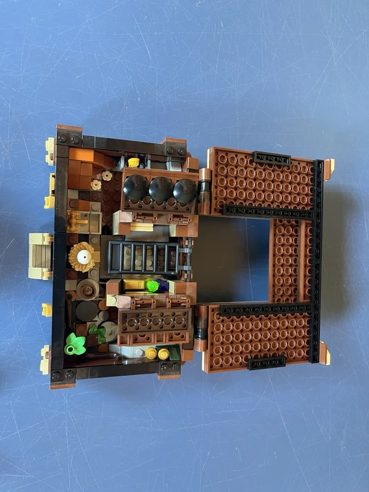 LEGO Harry Potter: Newt's Case of Magical Creatures (75952) listo para montar Foto 2 de 4