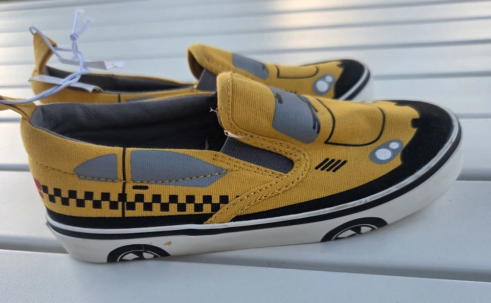 Zapatos de lona antiguos azul marino para niños pequeños amarillos sin cordones para taxi/coche talla 9 nuevos con etiquetas Foto 3 de 4