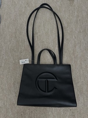 Brand new with tags Black Telfar bag medium shopper comes with dust bag no flaws