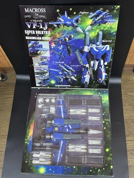 Macross 1/48 VF-1J Super Valkyrie Max Machine Super Parts DX Set Figure Japan - Image 2 of 4