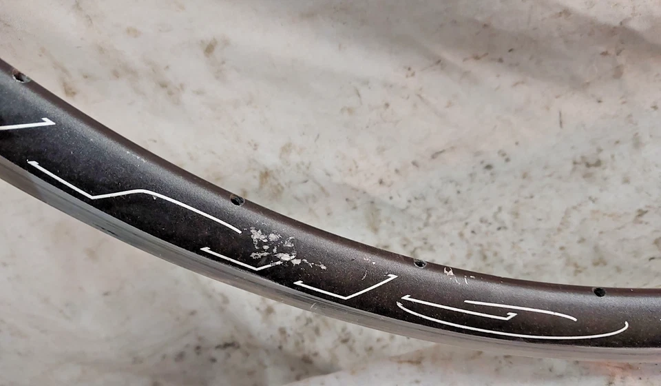 HED Belgium + Plus 700c 29" 29er Road Tour MTB Bike Rim Set of 2 28/20S Clincher - Image 4 of 4