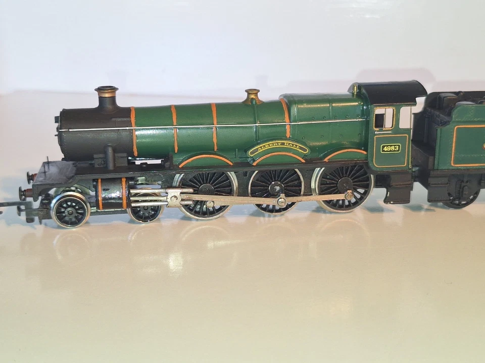 Hornby R759 GWR Albert Hall Steam Loco. 2 Rail DC. V/good Cond. OO scale.Sub Box - Image 3 of 4