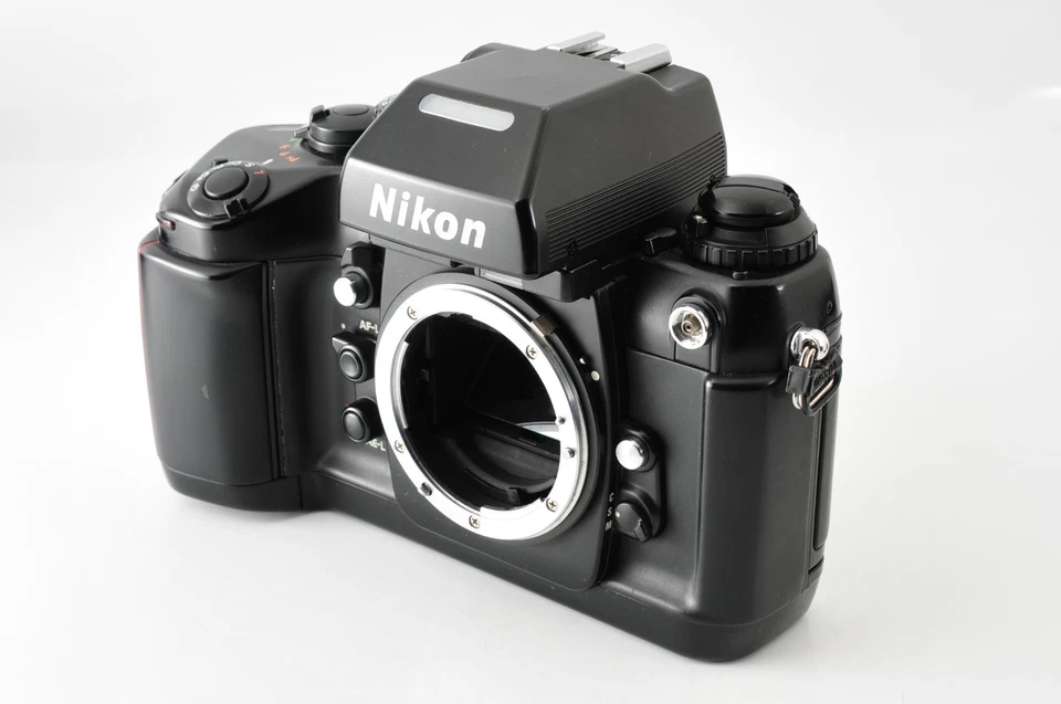 Nikon F4 AF SLR 35mm Film Camera Body Only w/ Strap From JAPAN 1131 - image 2 of 4