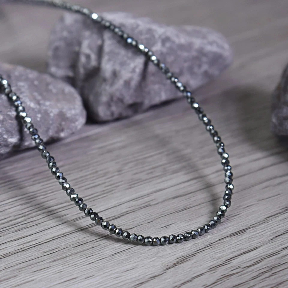 Gargantilla boho delicada con cuentas de hematita de 2 mm para mujer collar de cristal curativo regalo ideal Foto 3 de 4