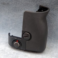 CANON GR20 FINGER GRIP/BATTERY HOLDER WITH REMOTE SOCKET FOR 600 SERIES  RT
