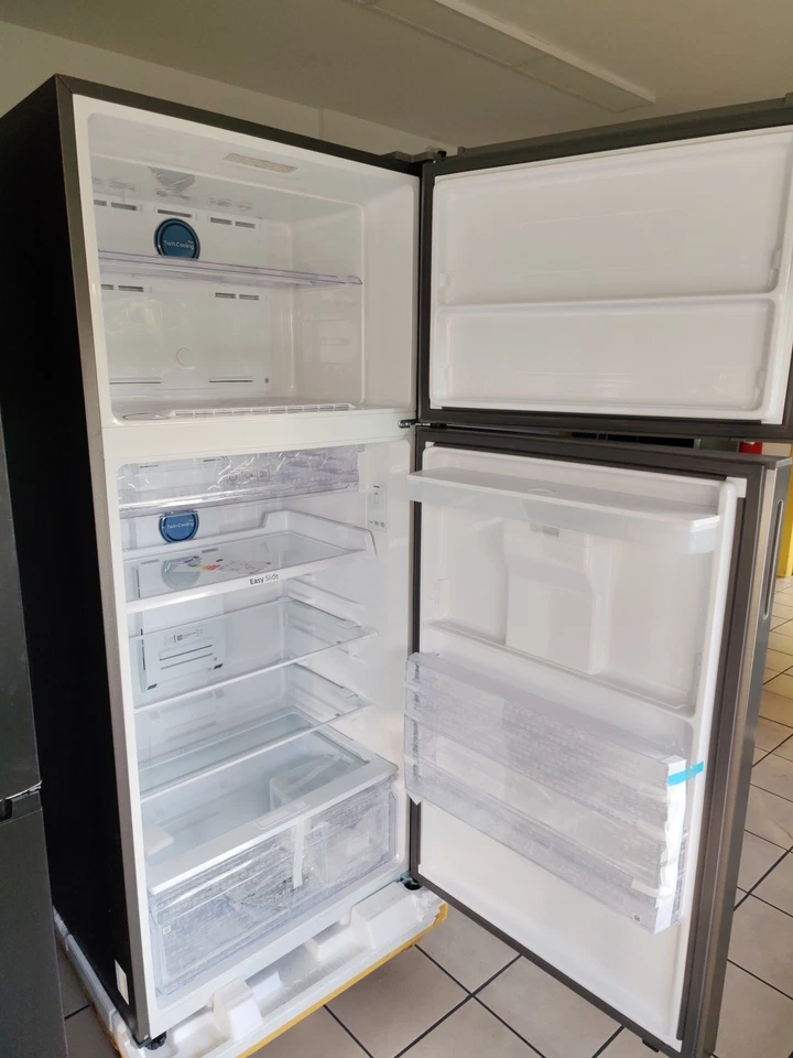 Frigorifero Doppia Porta 528 Litri Classe E No Frost Inox RT53DG7B14S9 Samsung - Immagine 4 di 4