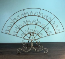 Vintage Green Teal Metal Wire Photo/Card Holder Display Fan Shape Standing 21”