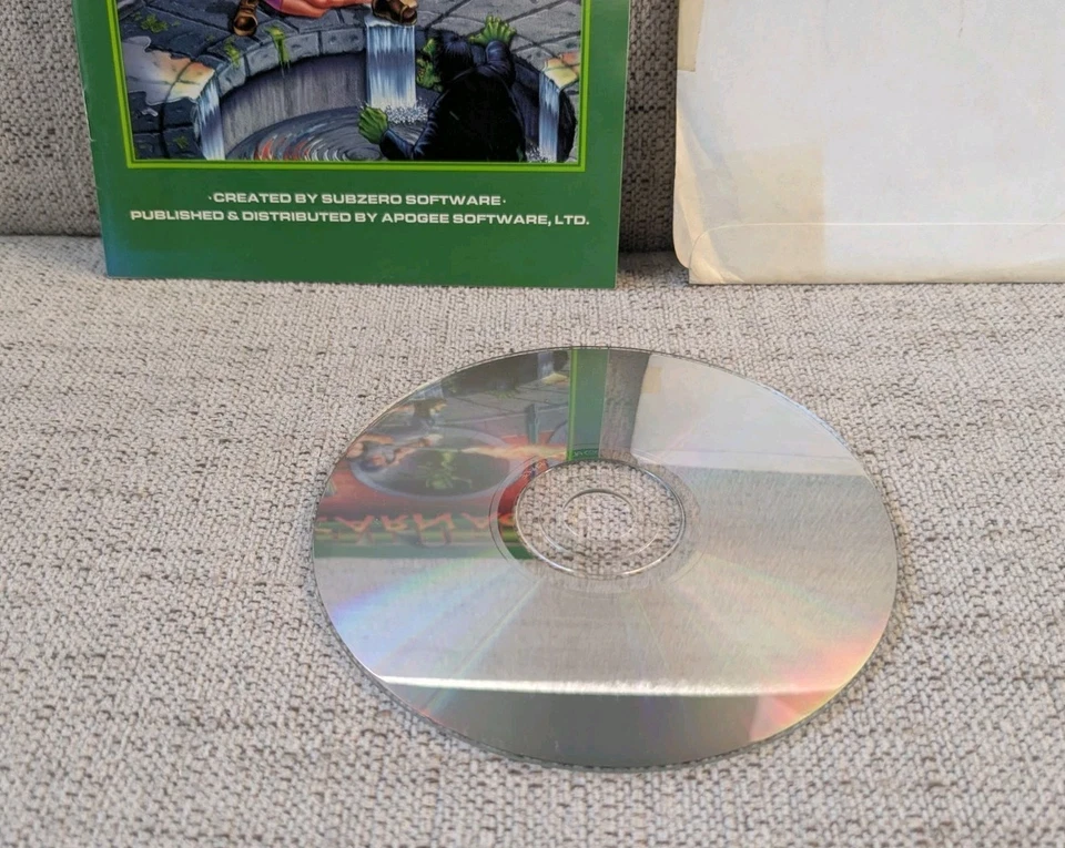 Alien Carnage • PC CD-ROM 1993 Apogee Software • Formgen Inc - Image 2 of 3