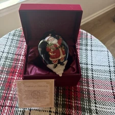 NE' QWA SUSAN WINGET SANTA CLAUS Reverse Painted Glass Ornament 2013  RARE