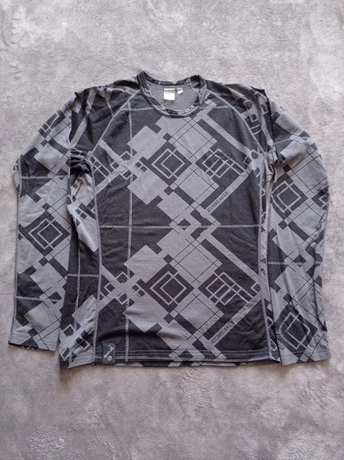 Icebreaker Bodyfit 200 Merino Base Layer M | Wool Top Long Sleeve Outdoor
Opens in a new window or t