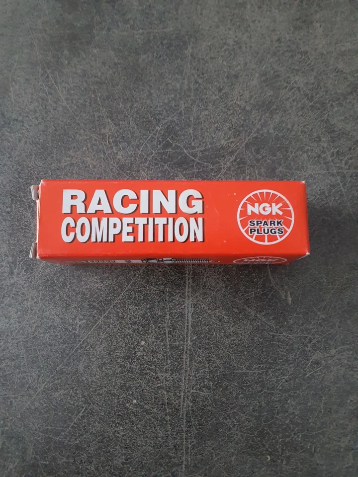 BOUGIE ALLUMAGE NGK RACING COMPETITION B9EG - Photo 2/2