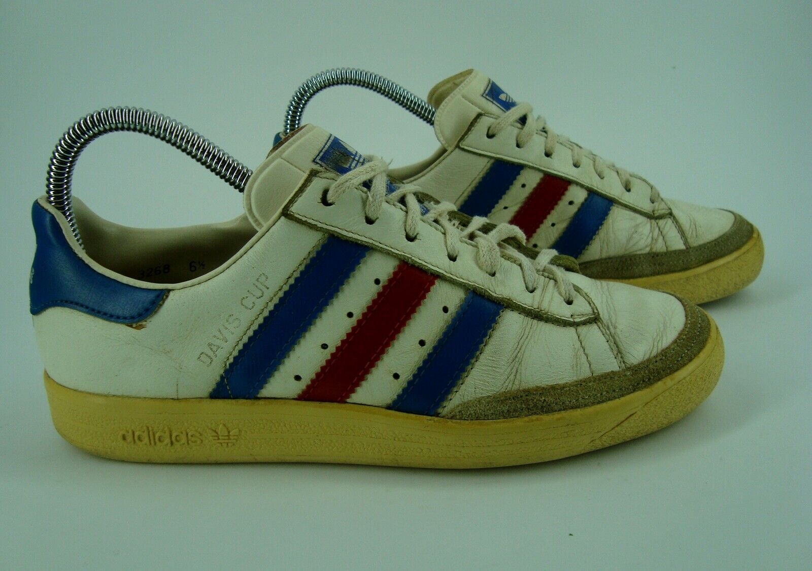 Кроссовки адидас ссср. Adidas 1980s. Кеды адидас 1980. Adidas кроссовки 1980. Vintage 1980s adidas Tracksuit.