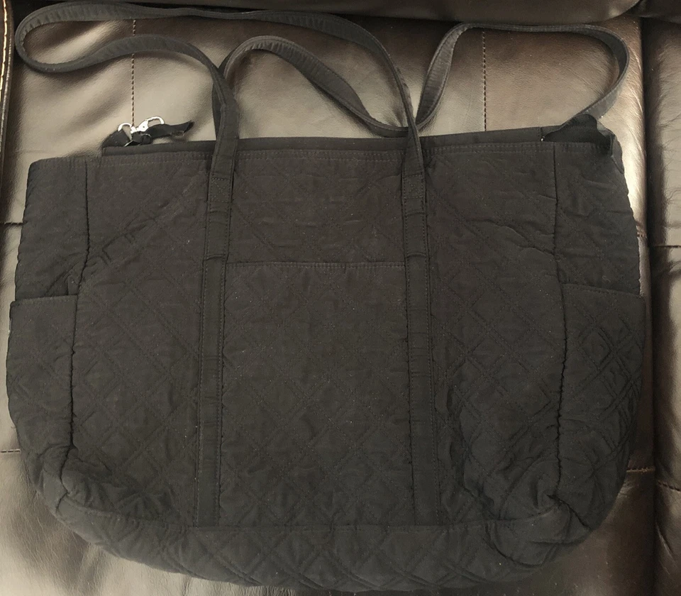 Сумка для детских подгузников Vera Bradley | черная с подкладкой узор пейсли | стеганая сумка-тоут для путешествий - Изображение 2 из 4