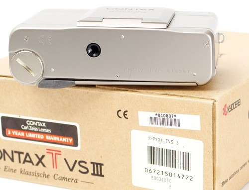 Contax TVS III Point & Shoot 35mm Film Camera Vario Sonnar 3.7-6.7/30-60mm Boxed - Picture 16 of 17