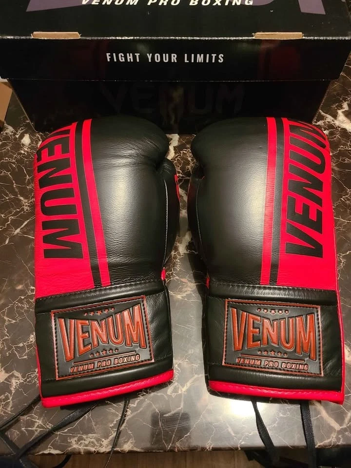 8 oz. Weight Venum Boxing Gloves for sale | eBay