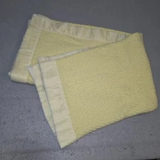 Baby Morgan ? Yellow Waffle Weave Security Blanket 36x46 Satin Trim Baby