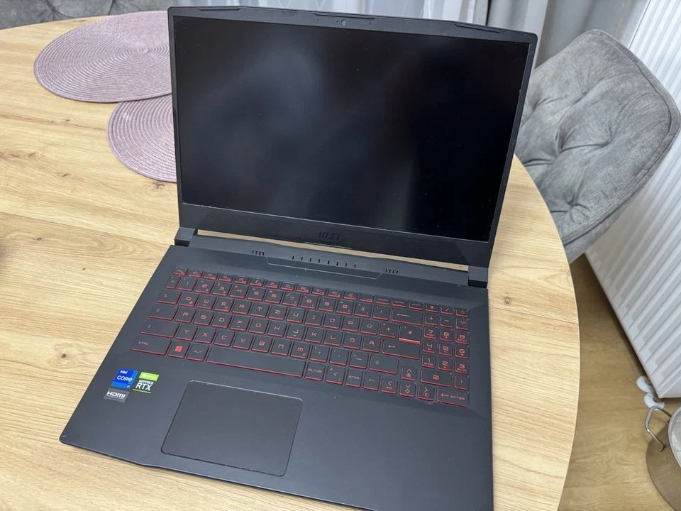 MSI Katana GF66 12UG Gaming Laptop mit RTX 3070 & i7-12700H – 16 GB RAM 1 TB SSD - Bild 2 von 2