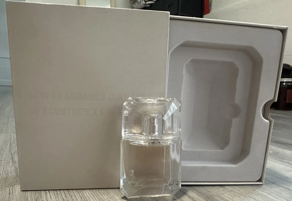 KKW Perfume Diamantes Fragancia The Kardashians Kim Descontinuado 1 OZ Perfume Foto 4 de 4