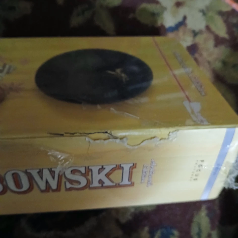 The Big Lebowski Achiever's Edition 2005 DVD Gift Set Read Foto 3 de 4