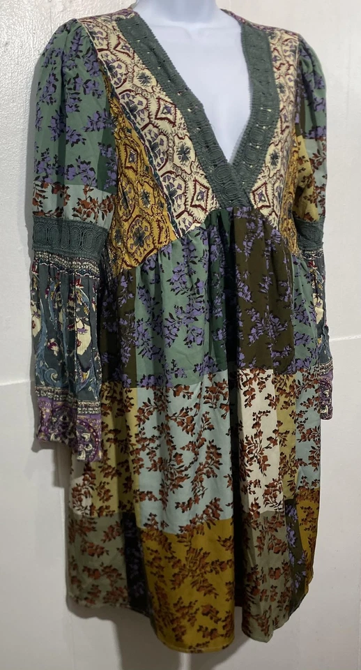 Vestido Davi & Dani Mujer Mediano Retazos Boho Floral Cuello en V Mangas Largas Bolsillos Foto 3 de 4