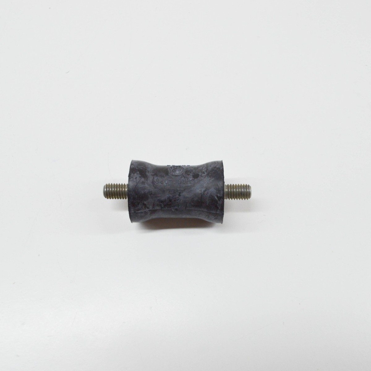 NEW MINI COUNTRYMAN R60 MID PIPE RUBBER MOUNT 18309804330