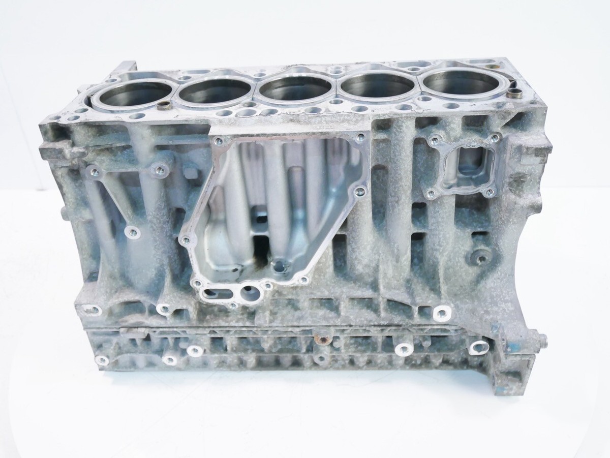 ７３４ページ GM 10243880 5.7L V8 1995-99 Small Block Marine Boat Engine