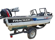 1994 Tracker Pro Deep V 16 w/Mercury 40HP & trolling motor with trailer