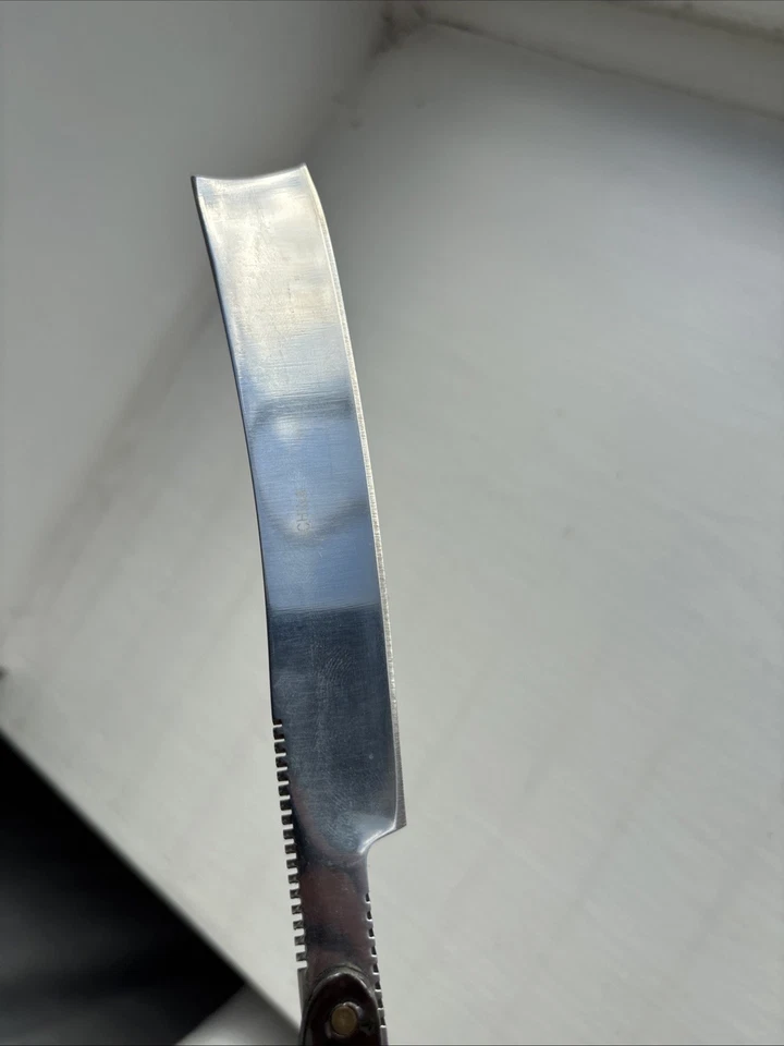 Sweeney Todd: The Demon Barber of Fleet Street Replica Razor - Image 4 of 4