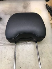 2004-08 SUBARU FORESTER FRONT HEAD REST BLACK LEATHER SET OEM