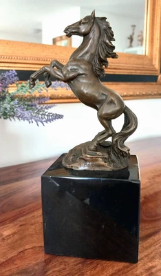 HANDGEFERTIGT Statua in bronzo cavallo 21 cm bronzo marmo scultura statua cavallo stile antico