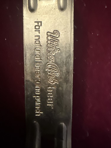 VINTAGE KITCHEN UTICA CLUB BEER METAL CAN & BOTTLE OPENER - Picture 2 of 3