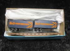 Athearn HO Scale Pennsylvania (PRR) 50' Flat Car #474200 W/2 B&O Piggyback Vans 
