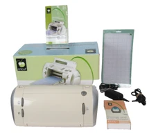 Cricut Personal Electronic Cutter CRV001 Provo Craft Die Cutter With 1 Cartridge
