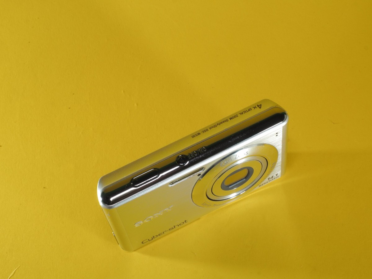 Sony Cyber-shot DSC-W530 14.1MP Digital Camera -Silver For